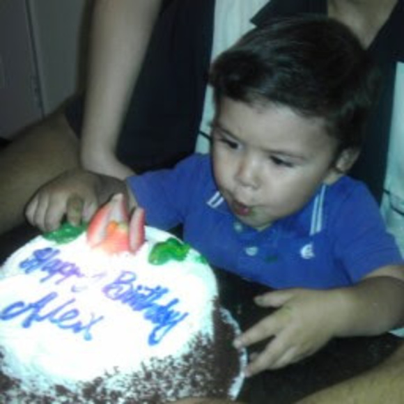 Meet your Posher, Alex - Picture 1 of 1